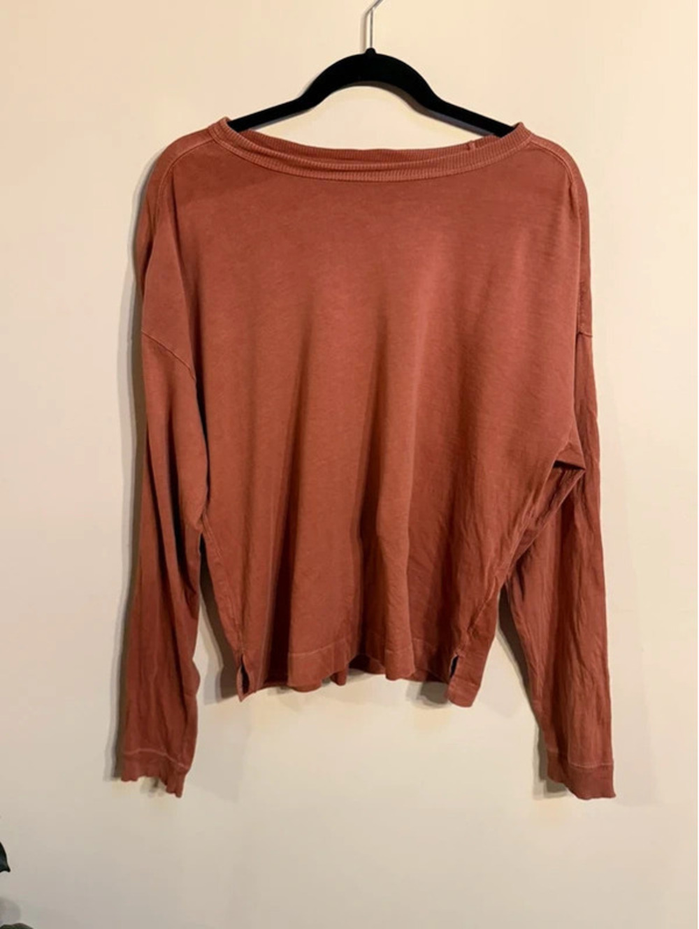Brown Old Navy Easy Tee - M